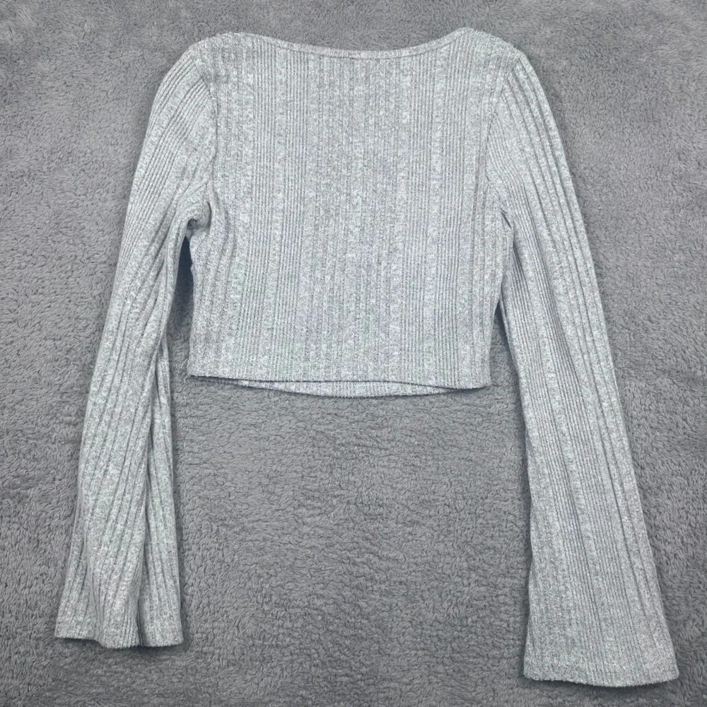 SHEIN Ribbed Knit Crop Top Womens Size M Gray Bell Sleeve Scoop Neck sw220923616